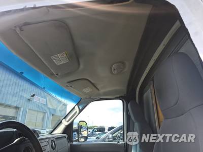 2012 Ford Super Duty E-350 Cutaway - zdjęcie 16 z 34 - miniatura