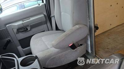 2012 Ford Super Duty E-350 Cutaway - zdjęcie 23 z 34 - miniatura
