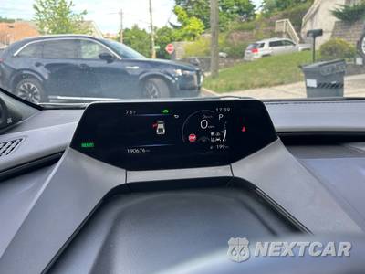 2024 Toyota Prius Limited - zdjęcie 32 z 55 - miniatura