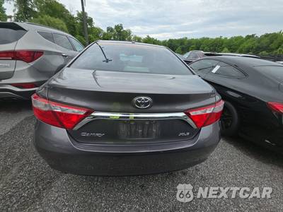 2015 Toyota Camry XLE - zdjęcie 5 z 24 - miniatura