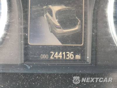 2015 Toyota Camry XLE - zdjęcie 12 z 24 - miniatura