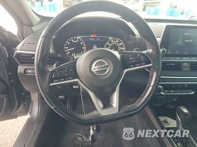 2020 Nissan Altima SR - zdjęcie 10 z 28 - miniatura