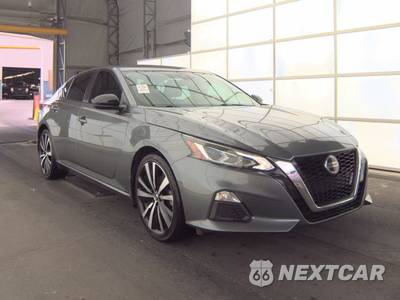 2020 Nissan Altima SR - zdjęcie 3 z 28 - miniatura
