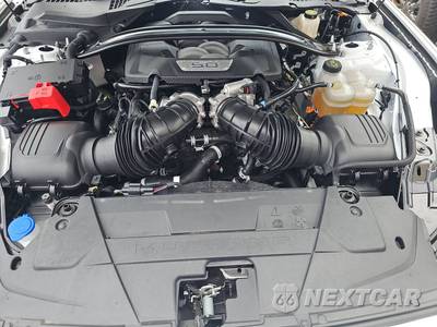 2025 Ford Mustang GT Premium Convertible - zdjęcie 15 z 18 - miniatura