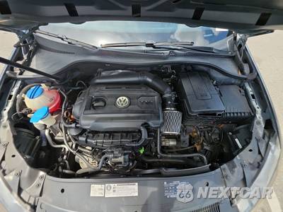 2011 Volkswagen GTI w/Sunroof - zdjęcie 15 z 44 - miniatura