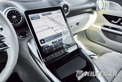 2022 Mercedes-Benz AMG SL 55 - zdjęcie 42 z 50 - miniatura