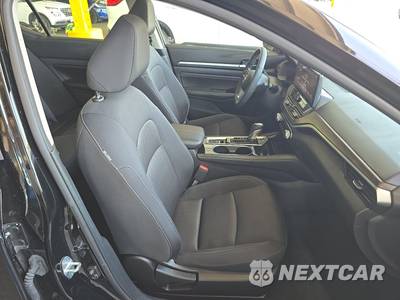 2023 Nissan Altima SV - zdjęcie 8 z 34 - miniatura