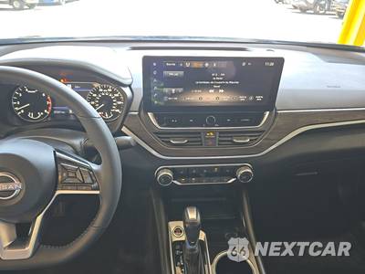 2023 Nissan Altima SV - zdjęcie 11 z 34 - miniatura