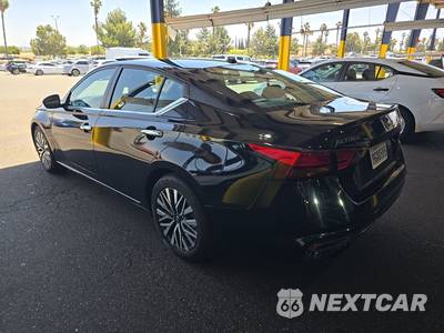 2023 Nissan Altima SV - zdjęcie 6 z 34 - miniatura