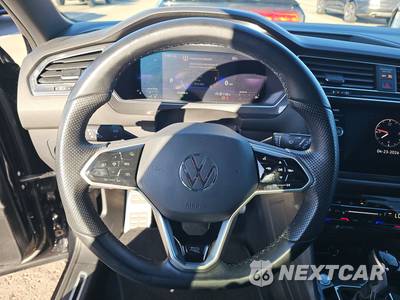 2023 Volkswagen Tiguan SE R-Line Black - zdjęcie 10 z 28 - miniatura