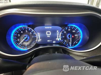 2022 Chrysler Pacifica Touring L 121.6" WB - zdjęcie 12 z 33 - miniatura