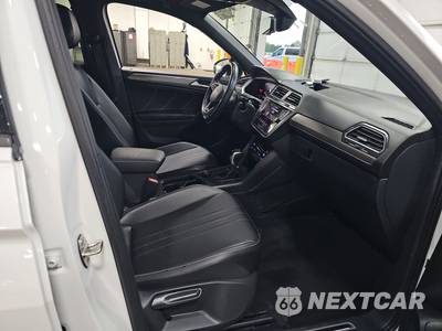 2023 Volkswagen Tiguan SE R-Line Black - zdjęcie 8 z 26 - miniatura