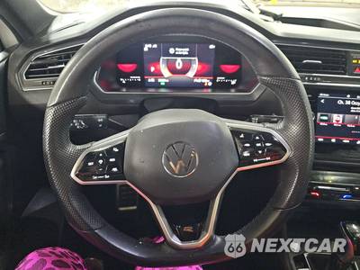 2023 Volkswagen Tiguan SE R-Line Black - zdjęcie 10 z 26 - miniatura