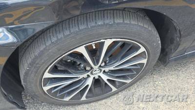 2019 Toyota Camry SE - zdjęcie 40 z 51 - miniatura