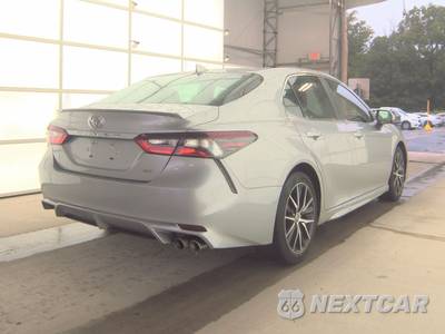 2021 Toyota Camry SE - zdjęcie 4 z 31 - miniatura