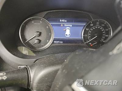 2019 INFINITI ESSENTIAL - zdjęcie 12 z 29 - miniatura