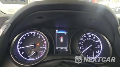 2021 Toyota Camry SE - zdjęcie 18 z 31 - miniatura