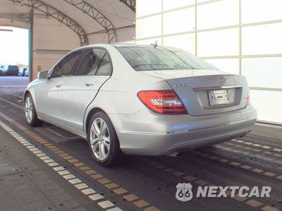 2014 Mercedes-Benz C 250 Sedan - zdjęcie 6 z 31 - miniatura