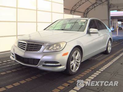 2014 Mercedes-Benz C 250 Sedan - zdjęcie 1 z 31 - miniatura
