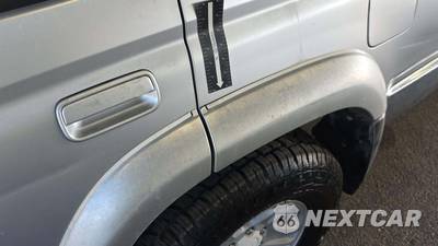 2002 Toyota 4Runner SR5 - zdjęcie 37 z 55 - miniatura