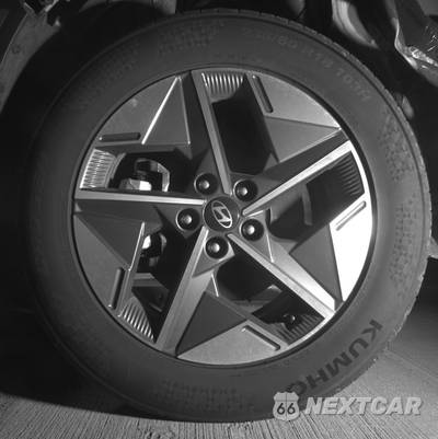 2025 Hyundai Tucson SEL - zdjęcie 9 z 12 - miniatura