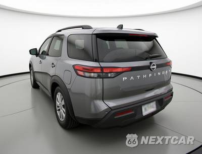 2025 Nissan Pathfinder SV - zdjęcie 5 z 12 - miniatura
