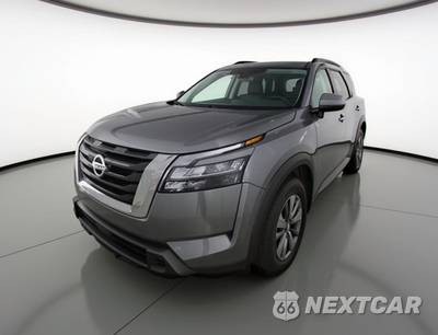 2025 Nissan Pathfinder SV - zdjęcie 3 z 12 - miniatura