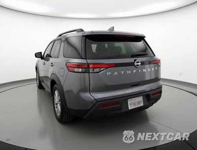2025 Nissan Pathfinder SV - zdjęcie 5 z 12 - miniatura