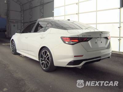 2025 Nissan Sentra SR - zdjęcie 6 z 18 - miniatura
