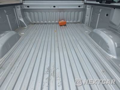 2023 Chevrolet Silverado 3500HD LTZ Crew Cab Long Bed 1LZ - zdjęcie 16 z 32 - miniatura