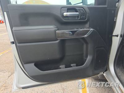 2023 Chevrolet Silverado 3500HD LTZ Crew Cab Long Bed 1LZ - zdjęcie 9 z 32 - miniatura