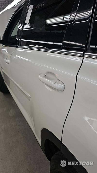 2019 Toyota Highlander SE - zdjęcie 23 z 27 - miniatura