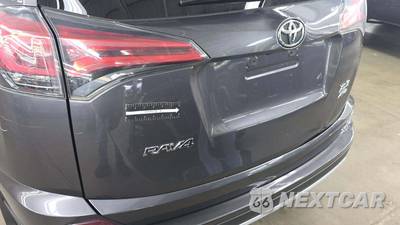 2016 Toyota XLE - zdjęcie 35 z 48 - miniatura