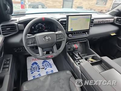 2026 Toyota Sequoia TRD Pro - zdjęcie 14 z 23 - miniatura