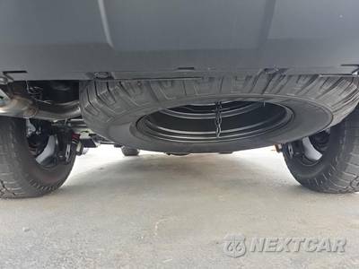 2026 Toyota Sequoia TRD Pro - zdjęcie 7 z 23 - miniatura