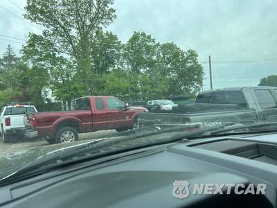 2017 Ford Super Duty F-350 XLT Crew Cab Medium Bed - zdjęcie 31 z 39 - miniatura