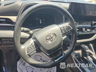 2023 Toyota Highlander Limited - zdjęcie 10 z 32 - miniatura
