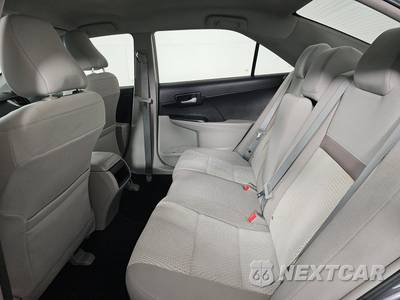 2014 Toyota Camry LE - zdjęcie 13 z 17 - miniatura