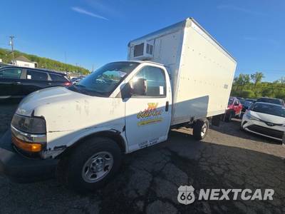 2022 Chevrolet Express 3500 Cutaway 1WT 139.0" WB