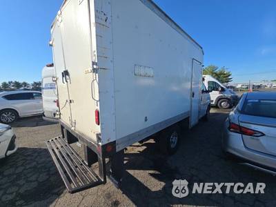 2022 Chevrolet Express 3500 Cutaway 1WT 139.0" WB - zdjęcie 4 z 15 - miniatura