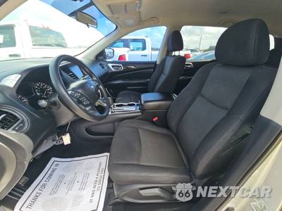 2020 Nissan Pathfinder S - zdjęcie 7 z 23 - miniatura