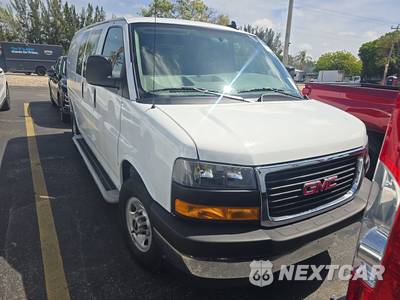 2025 GMC Savana 2500 Cargo Van 1WT 135.0" WB - zdjęcie 3 z 27 - miniatura