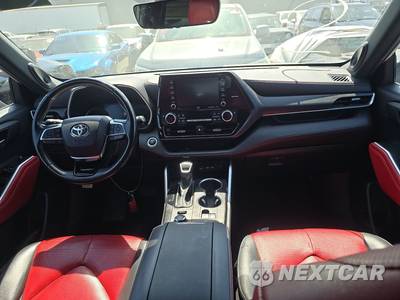 2021 Toyota XSE - zdjęcie 11 z 26 - miniatura