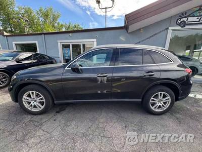 2023 Mercedes-Benz GLC 300 4MATIC - zdjęcie 8 z 35 - miniatura