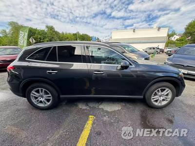 2023 Mercedes-Benz GLC 300 4MATIC - zdjęcie 9 z 35 - miniatura