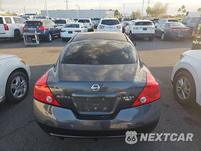2010 Nissan Altima 3.5 SR Coupe - zdjęcie 5 z 29 - miniatura
