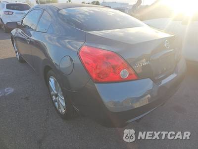 2010 Nissan Altima 3.5 SR Coupe - zdjęcie 6 z 29 - miniatura