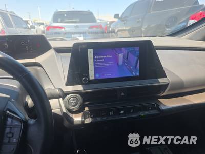 2024 Toyota Prius XLE - zdjęcie 11 z 21 - miniatura