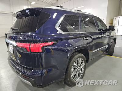 2026 Toyota Sequoia Capstone - zdjęcie 4 z 20 - miniatura