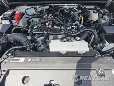 2025 Toyota 4Runner SR5 - zdjęcie 23 z 26 - miniatura
